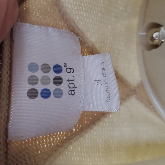 APT 9 Grandpa style argyle cardigan - Picture 4 of 6